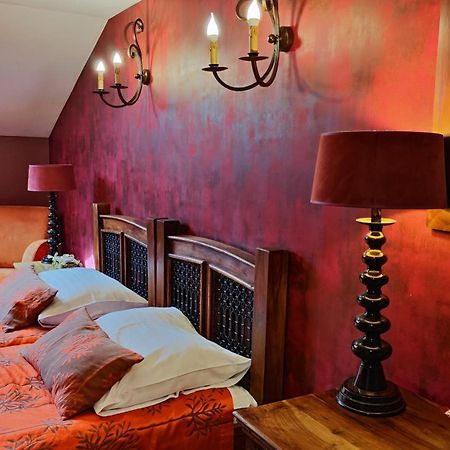 Dwor Na Wolicy Hotel Debica  Ngoại thất bức ảnh